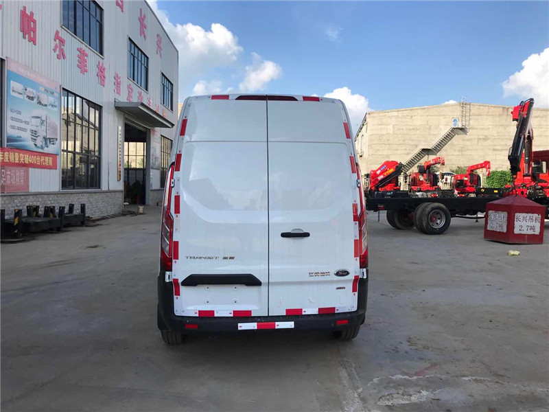 江鈴福特面包冷藏車